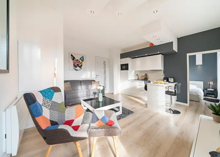 Frontiere Monaco, Renove Entierement - Ag Apartment